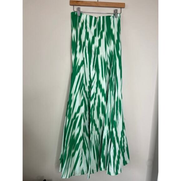 NEW Figue Hayden Lightweight Poplin Ikat Print Maxi Skirt Green Size: 4 - Picture 6 of 7